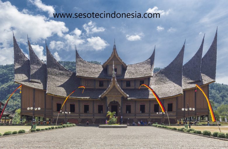 Istano Basa Pagaruyung